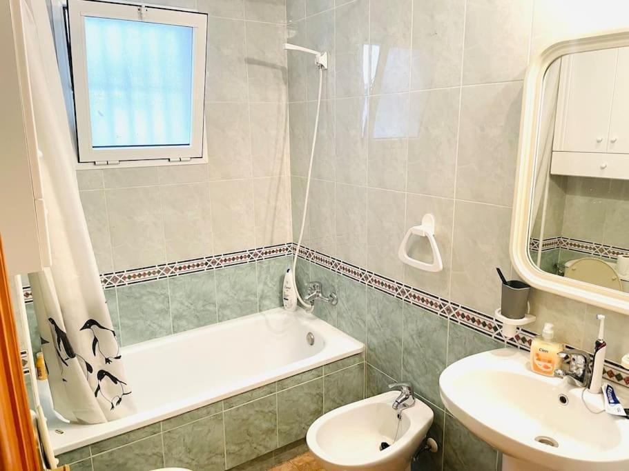 Charming Apartment Torrevieja Eksteriør bilde
